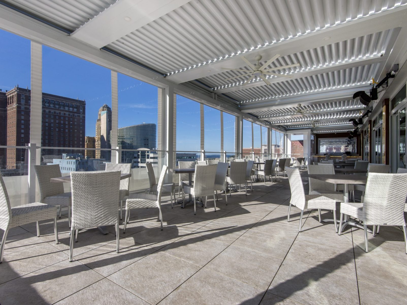 VUE Rooftop Lounge at Curtiss Hotel 1